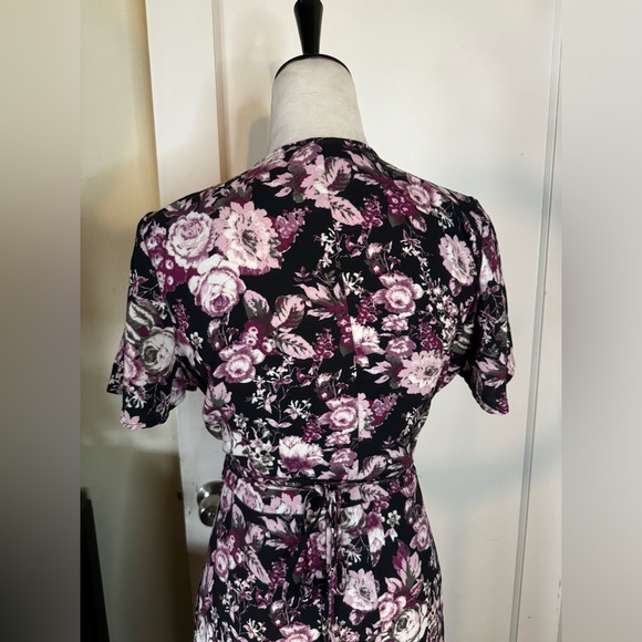 Free Press Floral Wrap Dress Flowy Lorelei Gilmore Girls romantic feminine maxi - Picture 9 of 13